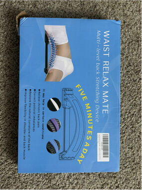 WAIST RELAX MATE Back Stretching Device Helps Relieve Chronic Pain. New In Box.